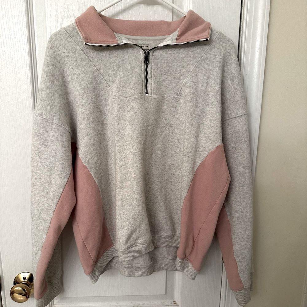 Ash gray and baby pink American eagle half zip. Oversized fit.